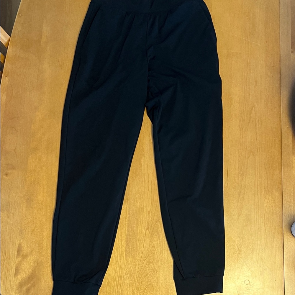 Uniqlo Black Jogger Pants